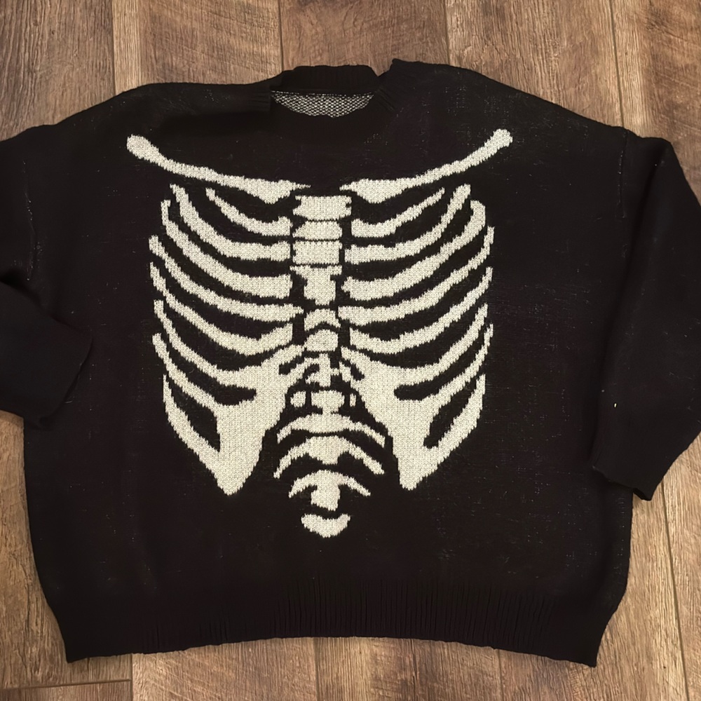 Black Skeleton Crewneck Sweater Halloween top Womens size small #spooky